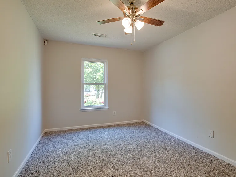 238 Barberry Ln — Photo 13