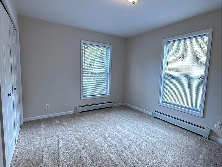 35 Bridge St #B — Photo 10