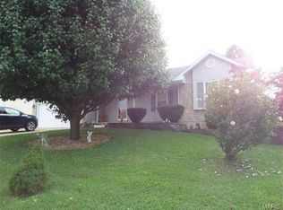 7709 Meadow View Cir, Union, MO 63084