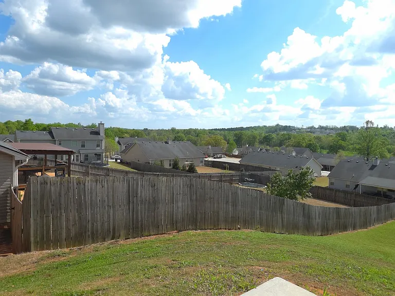 2125 Savannah Dr — Photo 18