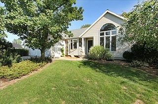 1st image of 2715 Winesap Dr NE