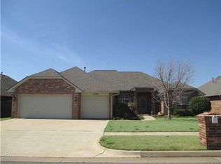 17117 Bedford Dr, Edmond, OK 73012
