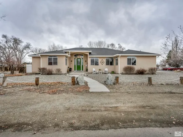 30 S Whitacre St, Yerington, NV 89447