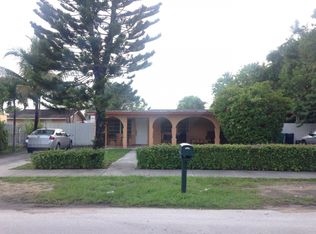 9981 SW 42nd Ter, Miami, FL 33165