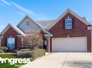 6940 White Hawk Ln, Olive Branch, MS 38654