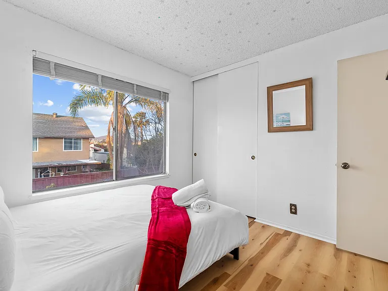 8916 Capricorn Way — Photo 17