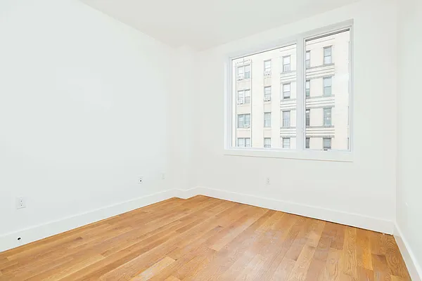 Rented by Nooklyn NYC LLC | media 49