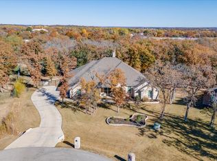 1316 Craft Farms Cir, Azle, TX 76020