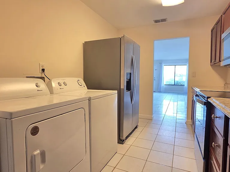 605 Northlake Blvd #48 — Photo 9