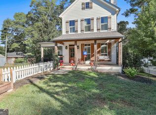 9 Elm St, Newnan, GA 30263