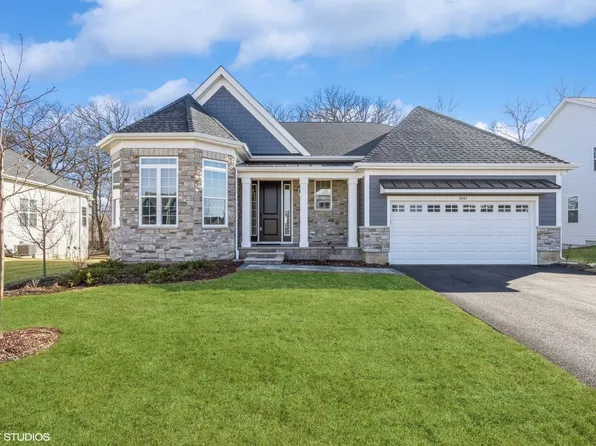 3541 S Riding Rdg, Elgin, IL 60124