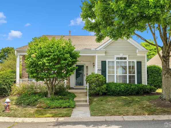468-468 Skylark Dr, Monroe Township, NJ 08831