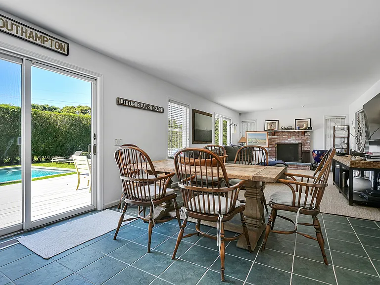 25 Meadowgrass Ln — Photo 13