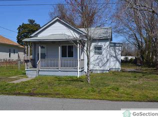 106 Maple Ave, Hampton, VA 23661