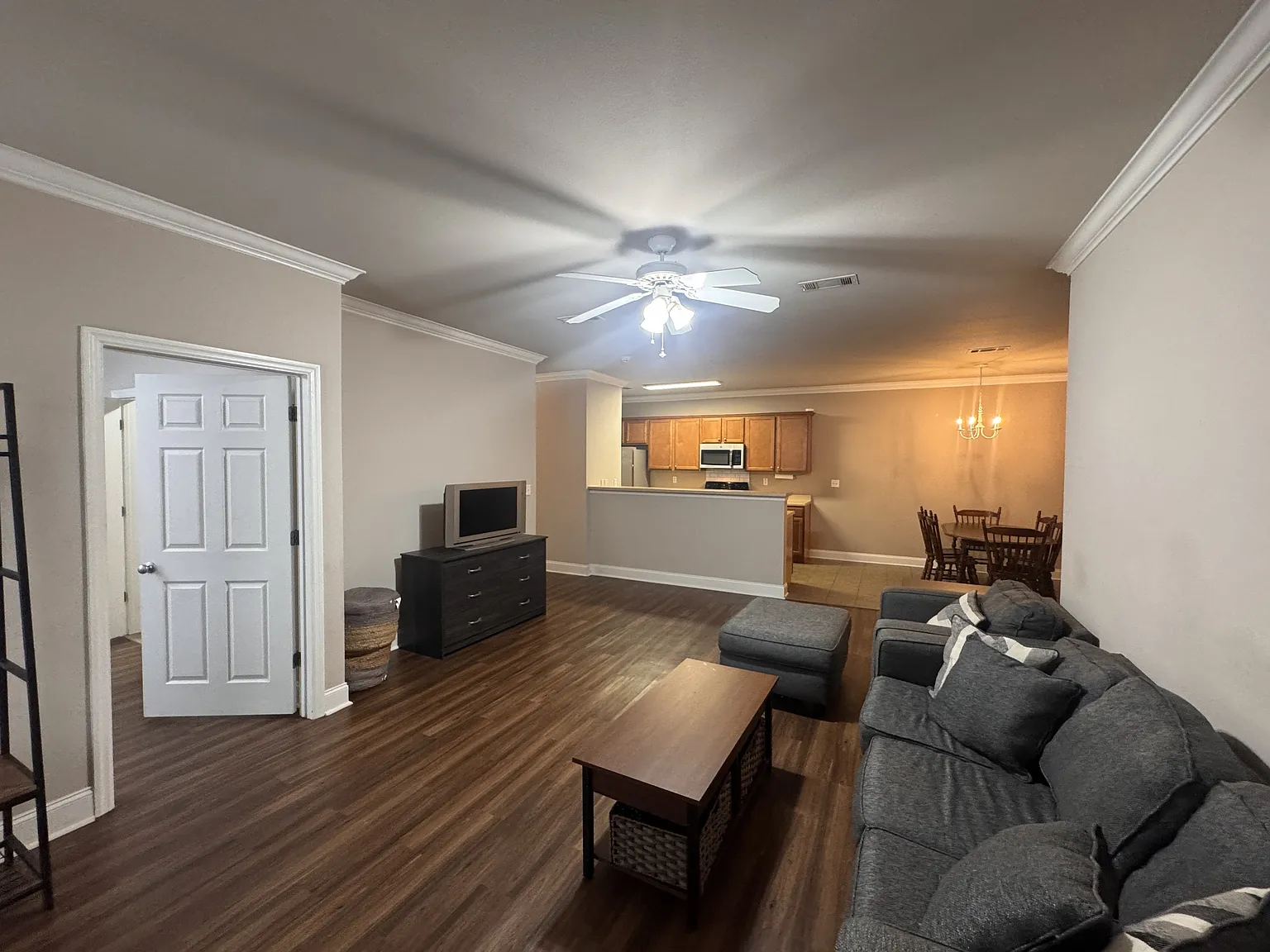 900 Dean Lee Drive - 1508 — Photo 3