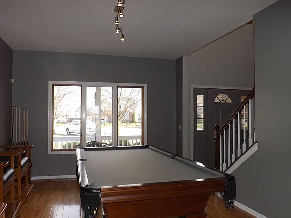 5th image of 25240 Monroe Ct