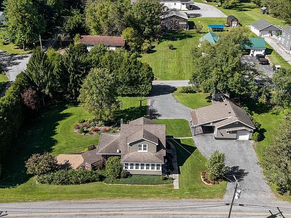 2nd image of 317 Empire Rd