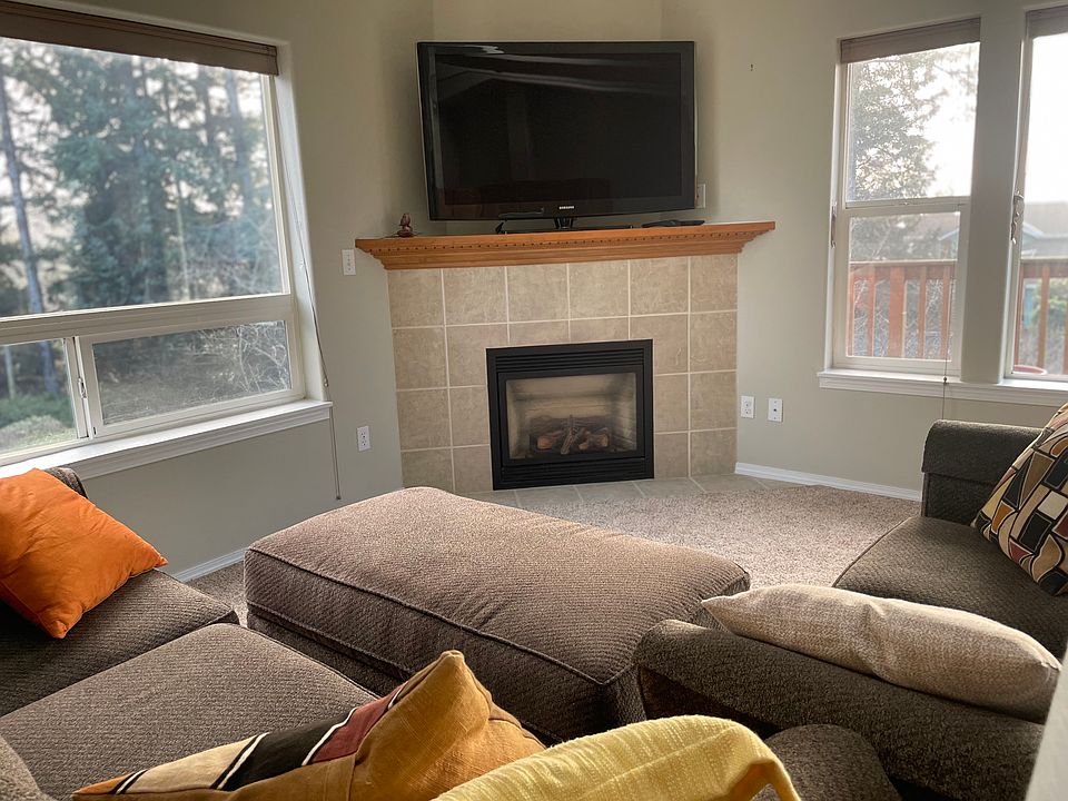 1st image of 85A NW 33rd Pl #85A