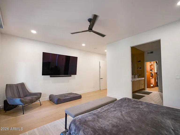 2024 E Granite View Dr — Photo 44