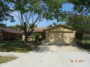 2417 Via Barcelona, Carrollton, TX 75006