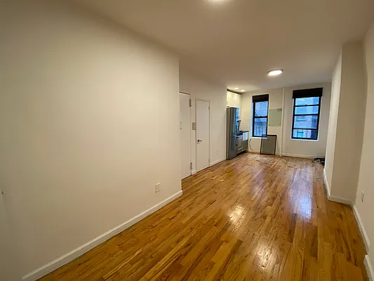 Rented by Bond New York | media 1