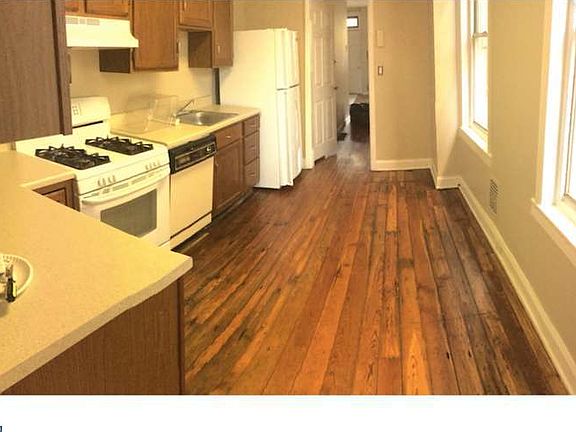 4th image of 250 Krams Ave