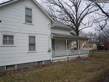 2nd image of 244 W Glendale St
