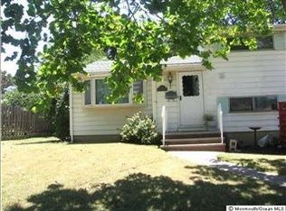 2 Sutton Pl, Parlin, NJ