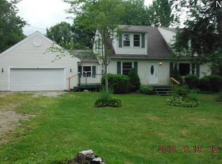 2389 Columbia Rd, Valley City, OH 44280