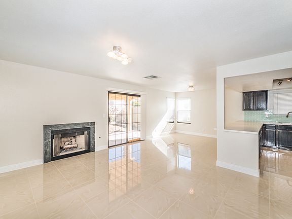 5th image of 3008 Sandbar Ct