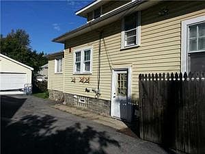 2nd image of 3896 Bailey Ave