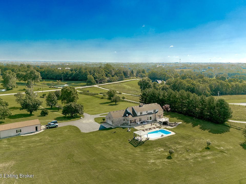 1st image of 575 Aiken Rd