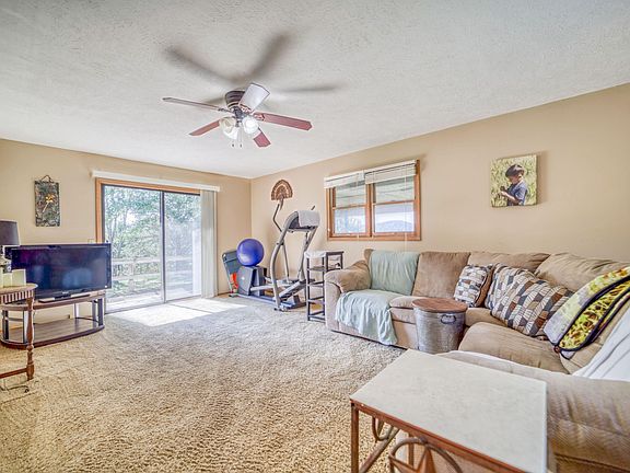 4th image of 160 Bow Hunter Ln