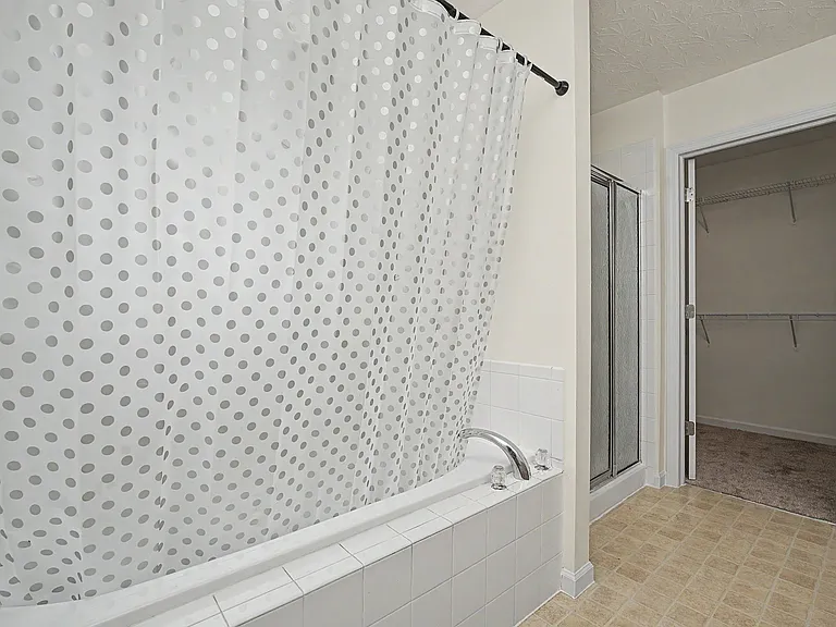 7973 Seabury Ct — Photo 25
