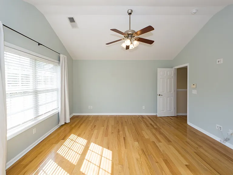 112 Tanglewood Cir — Photo 21