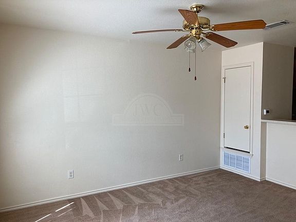 2nd image of 2001 Monte Carlo Ln #168073100