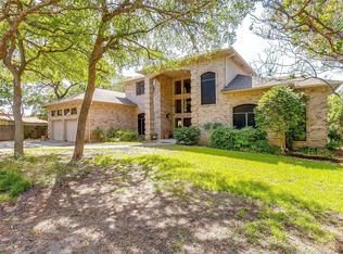 9433 Dickson Rd, Fort Worth, TX 76179