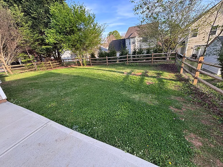 12522 Twelvetrees Ln — Photo 2