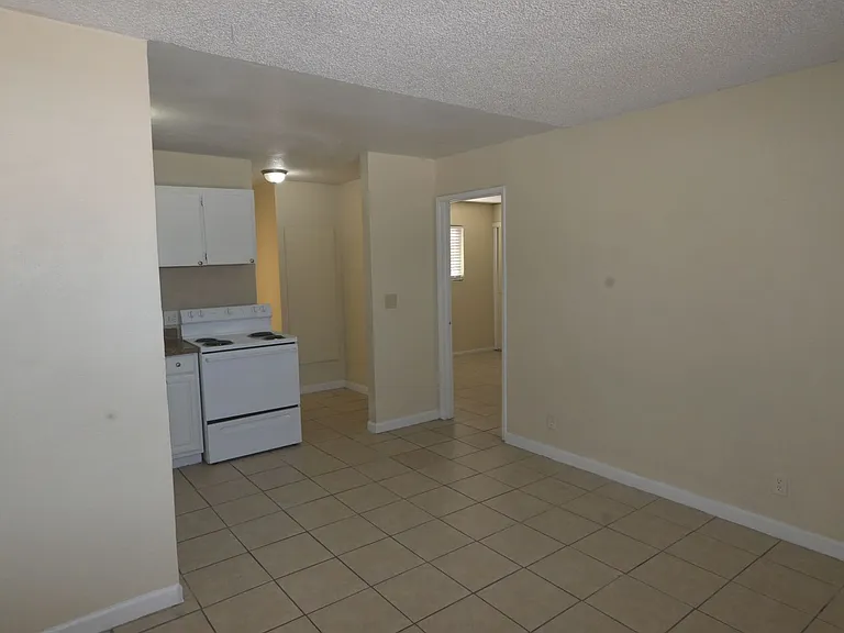3021 E Carey Ave #2 — Photo 6