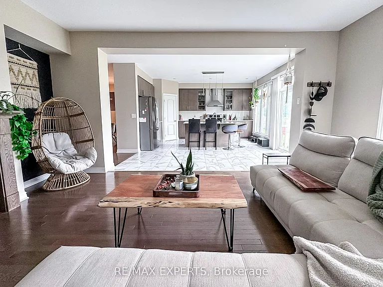 640 Halloway Dr — Photo 18
