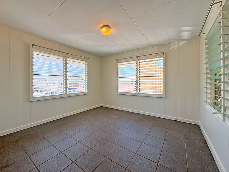 1220 Center St #B — Photo 9
