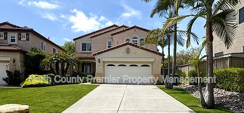 6071 Paseo Pradera Photo 1