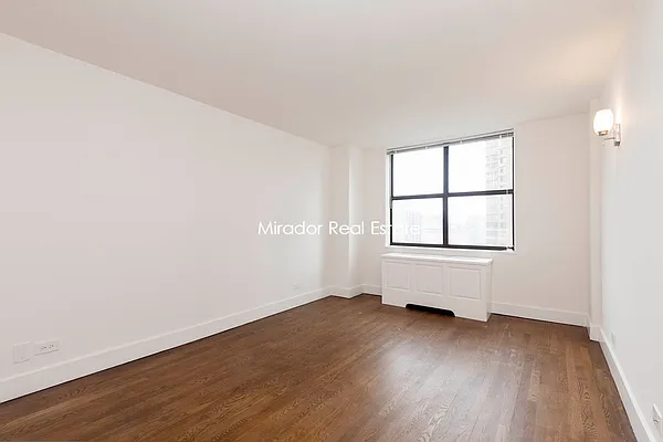 Rented by Mirador Real Estate | media 29