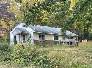 5020 Price Rd, Stoneville, NC 27048