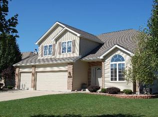 25258 Sunderlin Rd, Plainfield, IL 60585