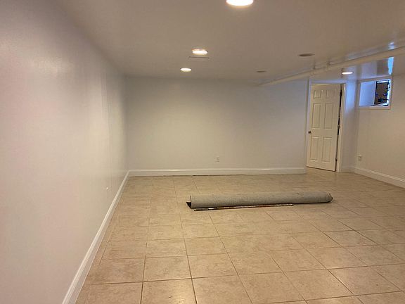 3rd image of 15 Battery Ave #1
