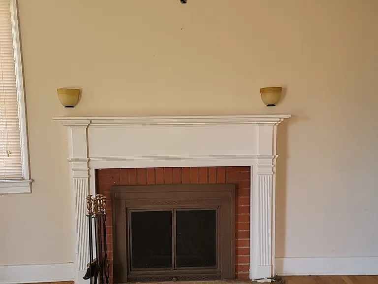 1750 Davidson Dr — Photo 2