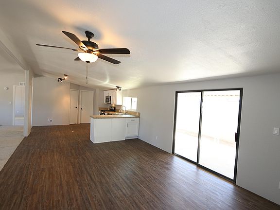 4th image of 13476 N Warfield Cir