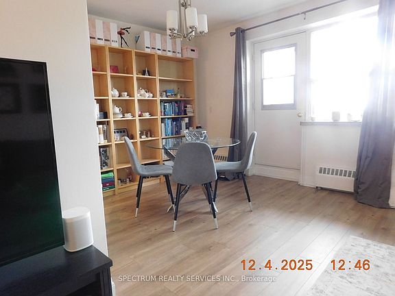 4th image of 3320 Fieldgate Dr #808