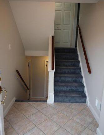 5th image of 7800 Carsley Ct